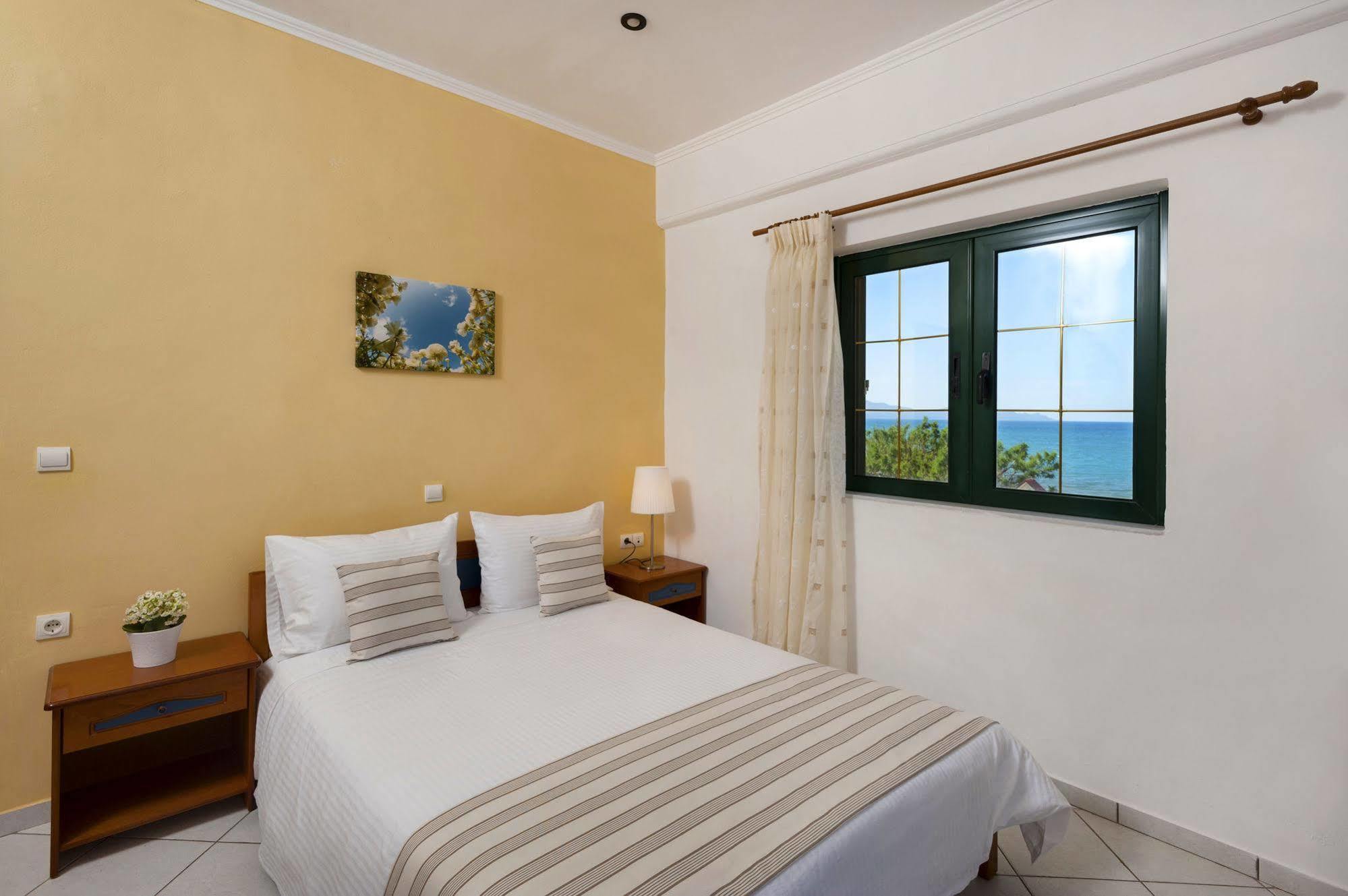 Mesogios Beach Korfalonas ภายนอก รูปภาพ
